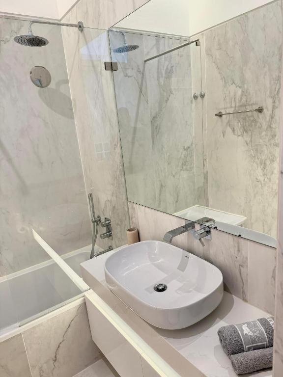 Quarto Com Banheiro Privativo Na Baixa Lisboa Εξωτερικό φωτογραφία